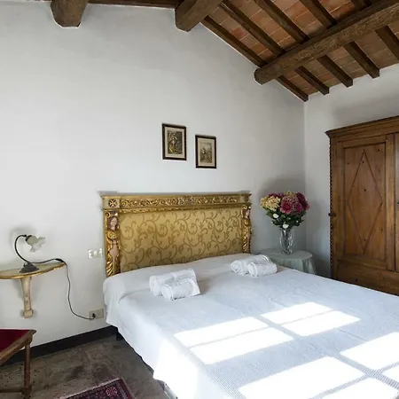 Villa Sleeps 2 Air Con Wifi Cortona
